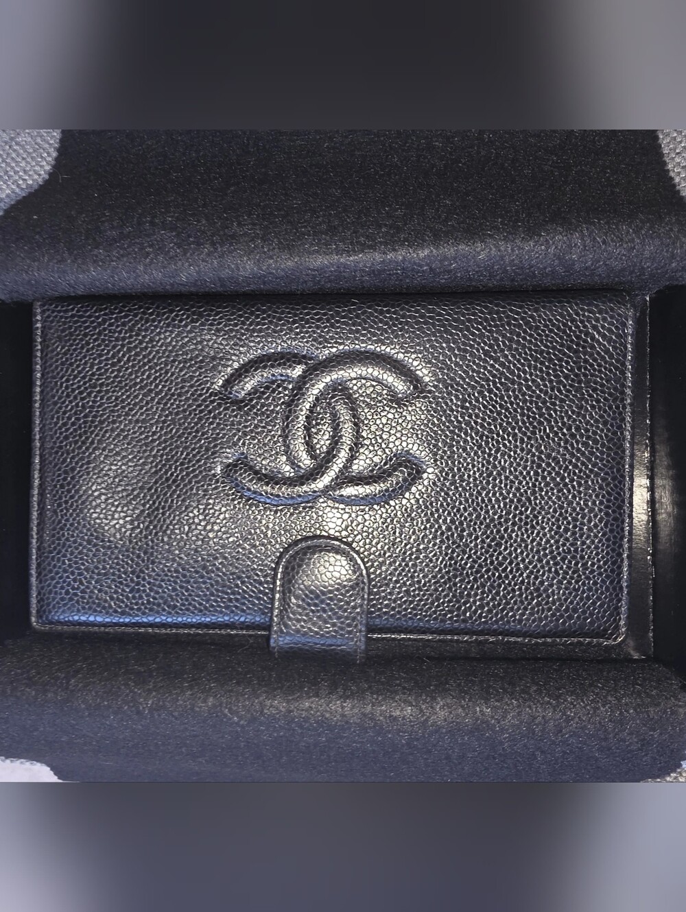 CHANEL Vintage Caviar CC Long Bifold Wallet Black Gold HW Authenticity Card Box